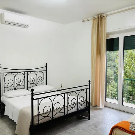 Holiday home Milky's House Isola del Cantone